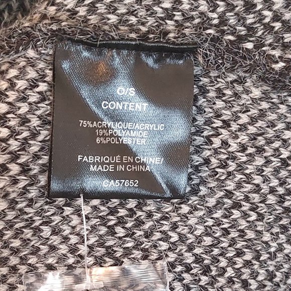 Cheri Bliss Plain Outwear with Buttons - Picture 7 of 11